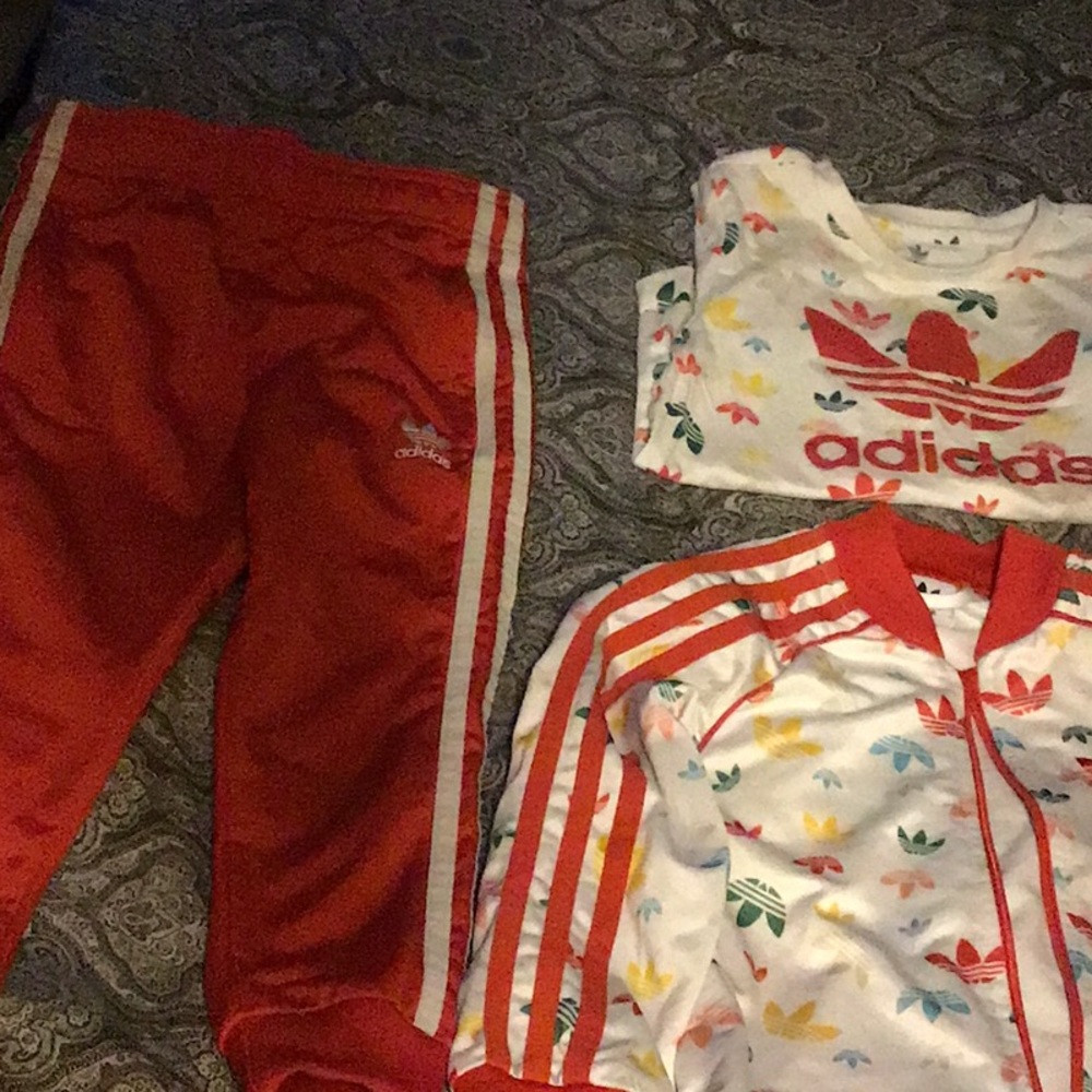 Adidas unisex three-piece sweatsuit set